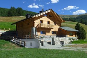 NUR-HOLZ House in Livingo, Italy
