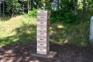 Für das „Jenga“ am Oberharmersbacher Vesperweg haben wir neue Spielklötze gespendet, da die Alten abgenutzt und teilweise kaputt waren.