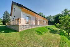 NUR-HOLZ Haus in der Lombardei / Italien